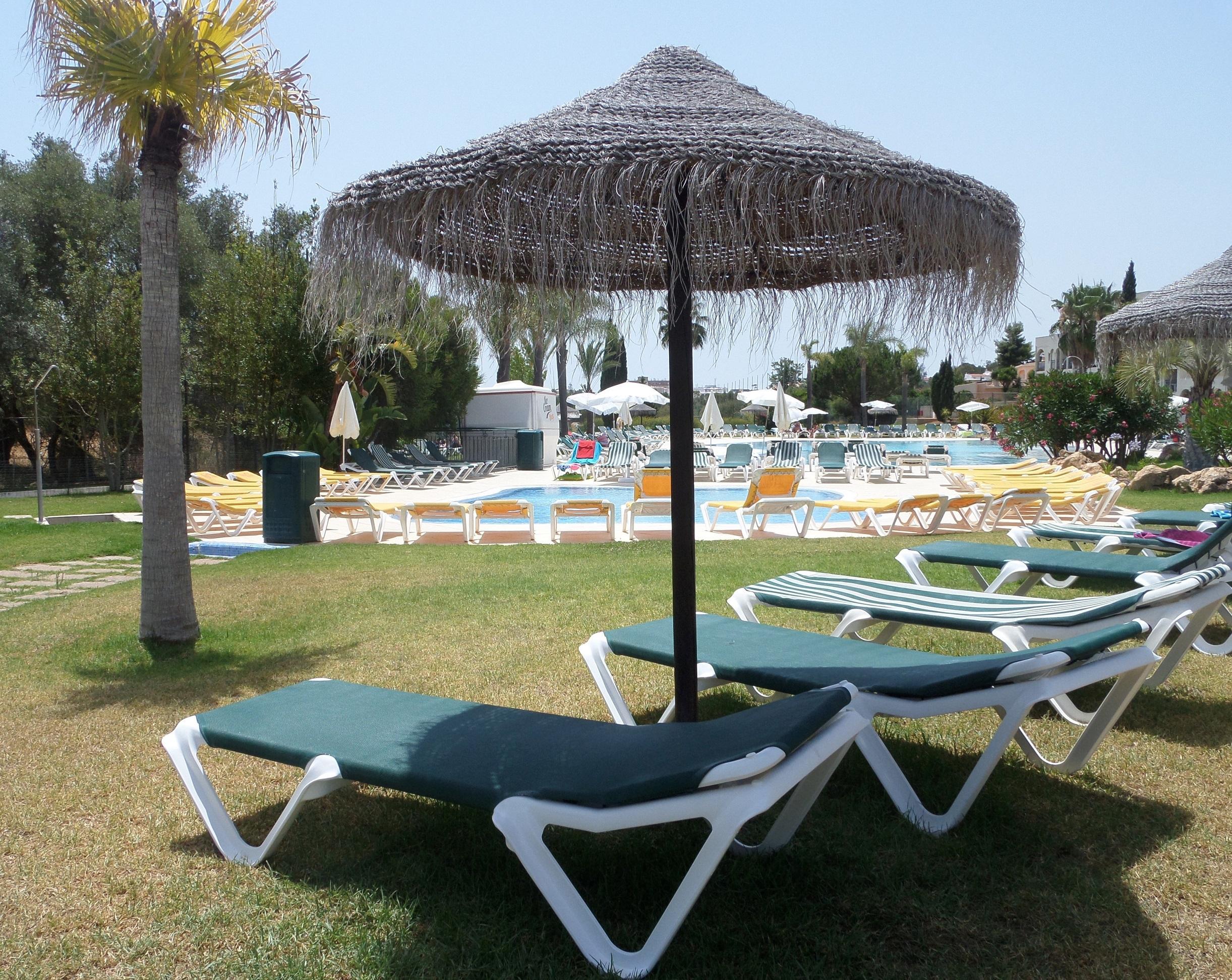 Yellow Alvor Garden Buitenkant foto